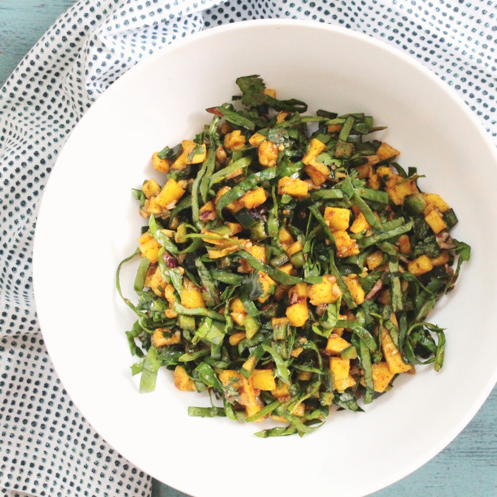 Mango Chili Spinach Salad
